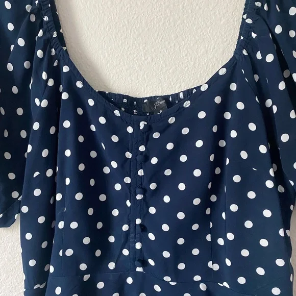 J.Crew Women’s Cropped ShortSleeve Navy&White PolkaDot Cropped Peasant Top Small - Picture 3 of 16
